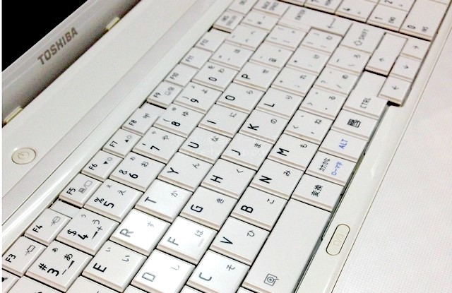 ノートパソコンキーボード